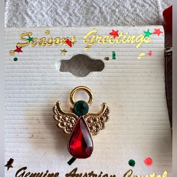 Christmas Pin Brooch Lot Of 8 Santa Stocking Holly Angel Bells Pins 0661 P - Picture 3 of 10